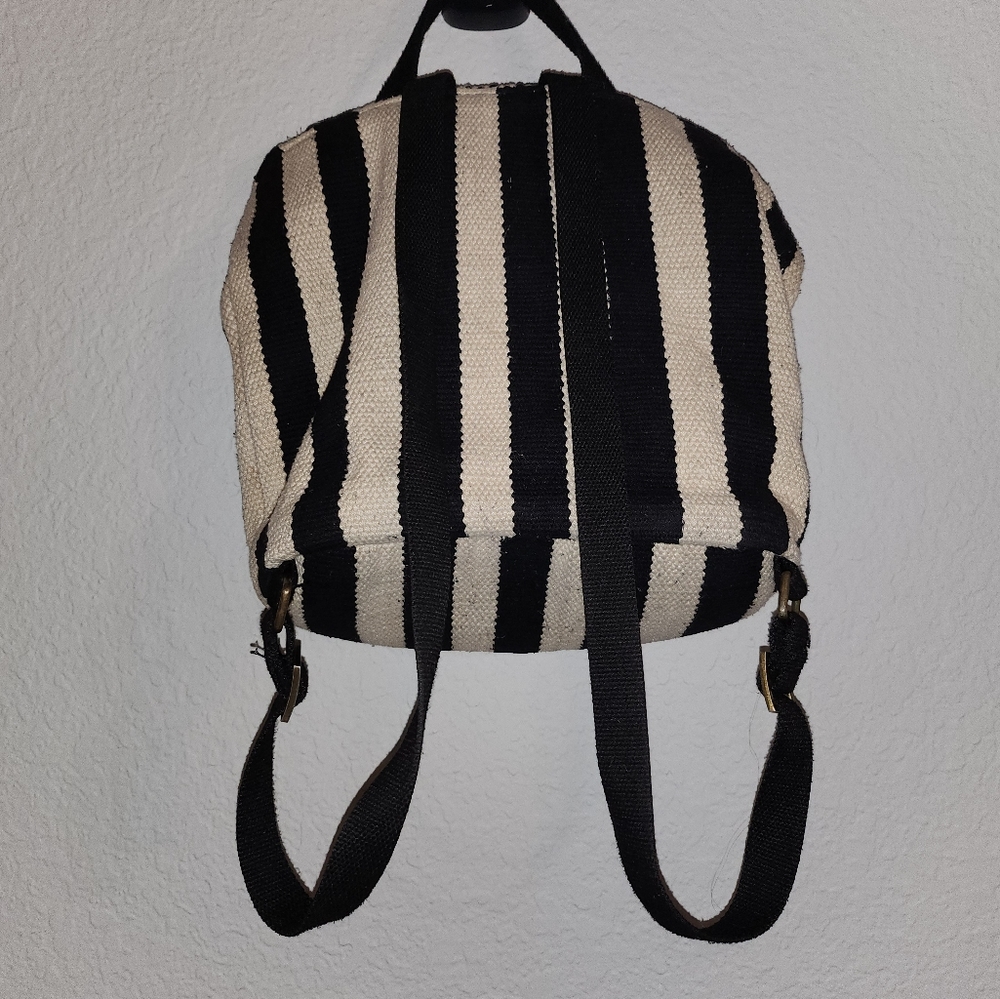 Backpack purse - Picture 2 of 3